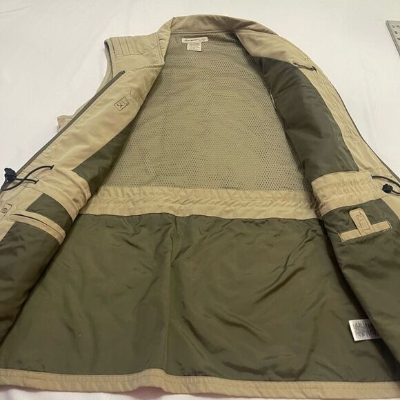 Exofficio Tan Vest Size Medium - Picture 4 of 6